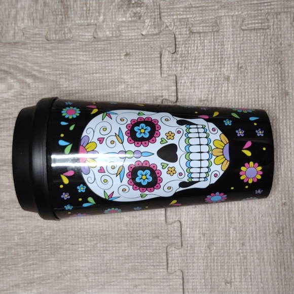 NWT Sugar Skull Travel Mug and 2 Towels Set - Picture 5 of 15